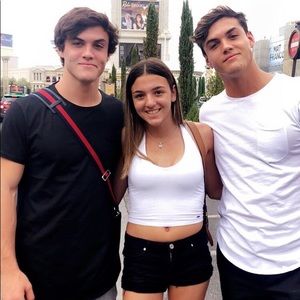 Meet your Posher, Vanessa